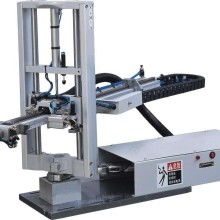 壓塑機在現代工業中的應用與發展