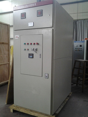 化工廠壓塑機(jī)軟起動(dòng)柜的選擇與應(yīng)用效果深度解析